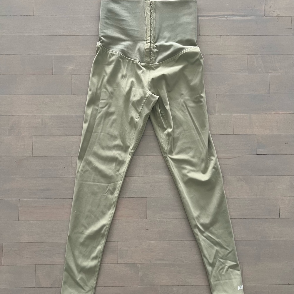 Athletics Motion corset Olive Leggings NWT size small